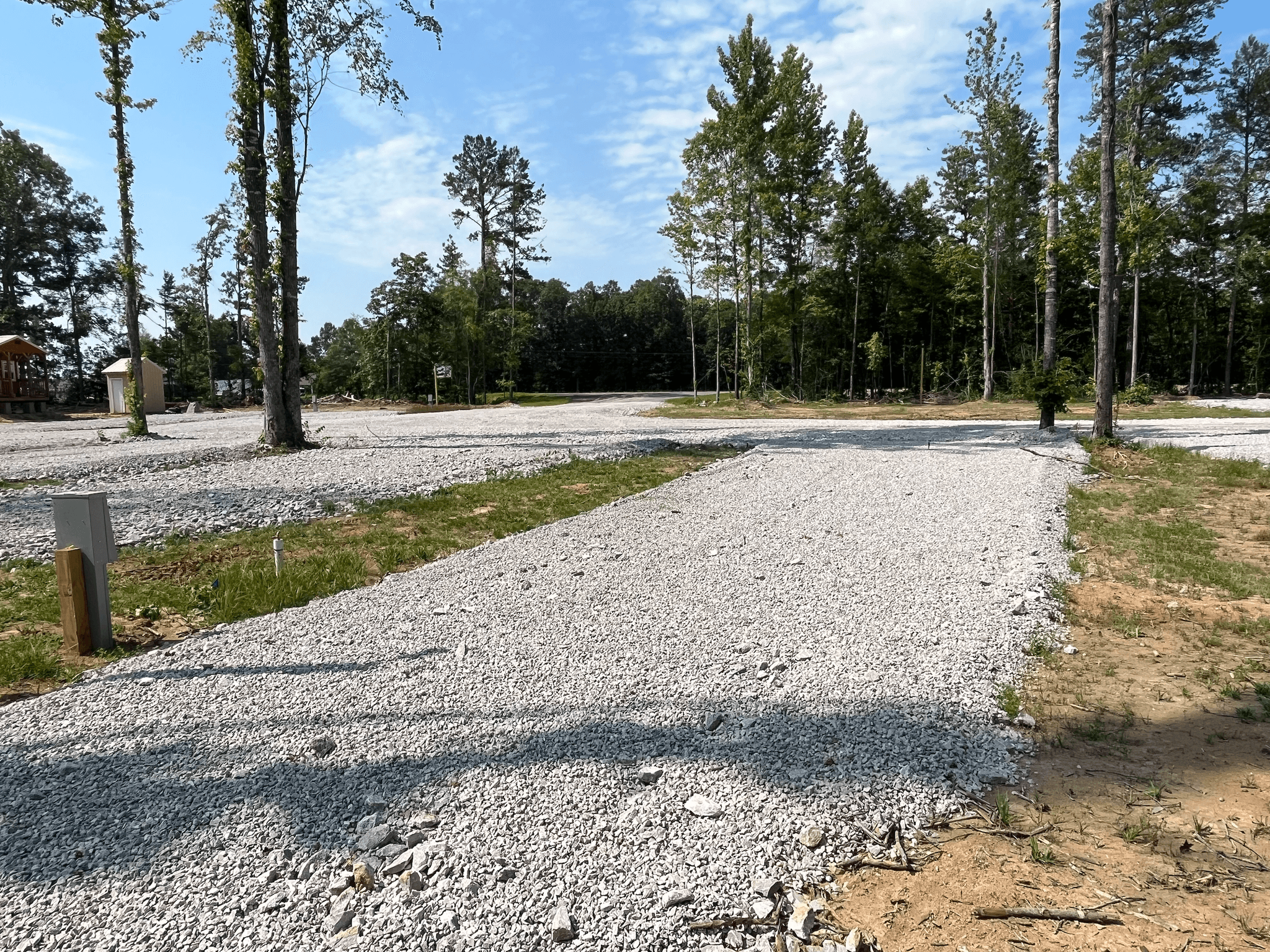 Landscaped RV pads at Cane Creek RV Park